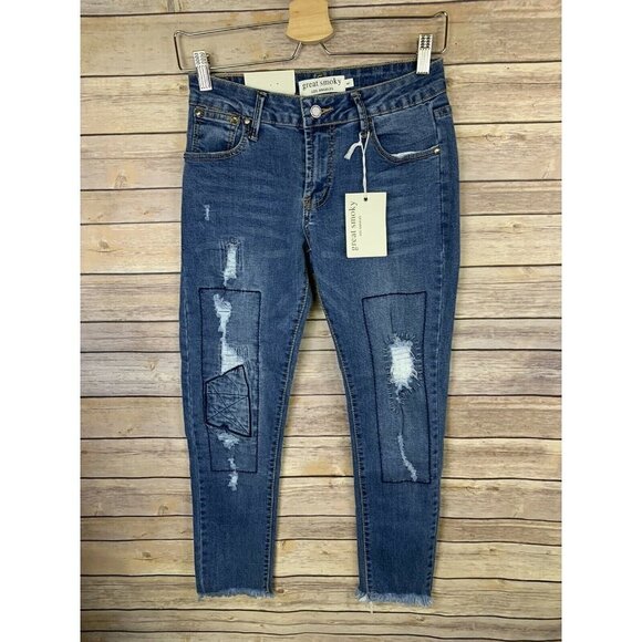 Great Smoky NWT Size 5 Jeans Frayed Hem Distressed - Picture 1 of 8